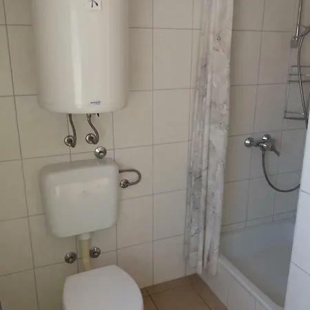 Apartman Dj *